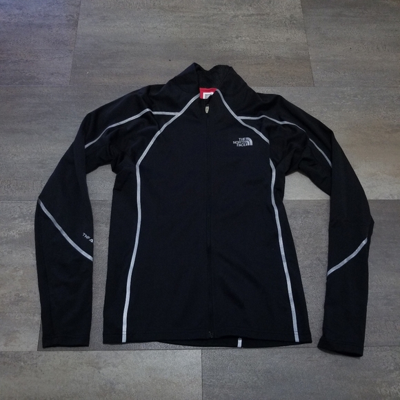 the north face women's running jacket